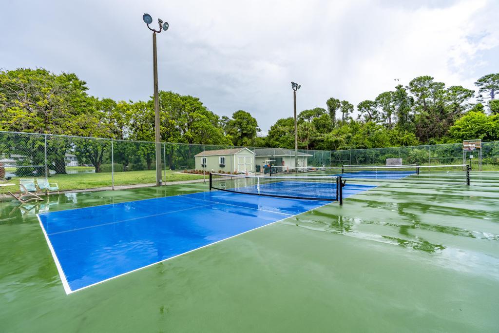 VISTA ST LUCIE - Residential