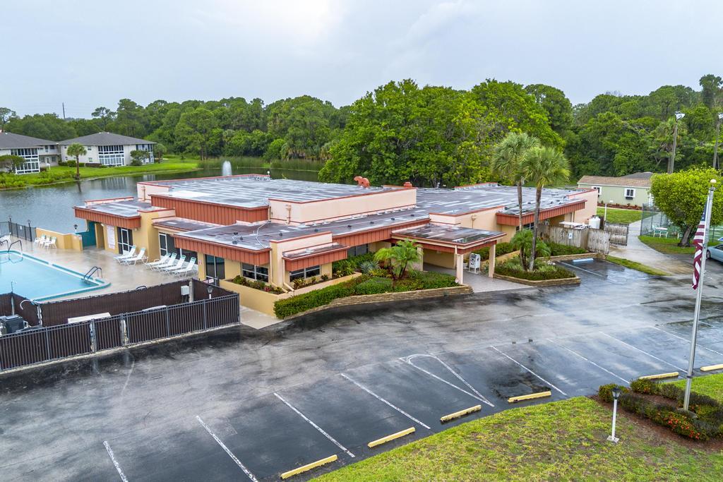 VISTA ST LUCIE - Residential