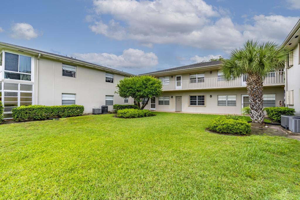 VISTA ST LUCIE - Residential