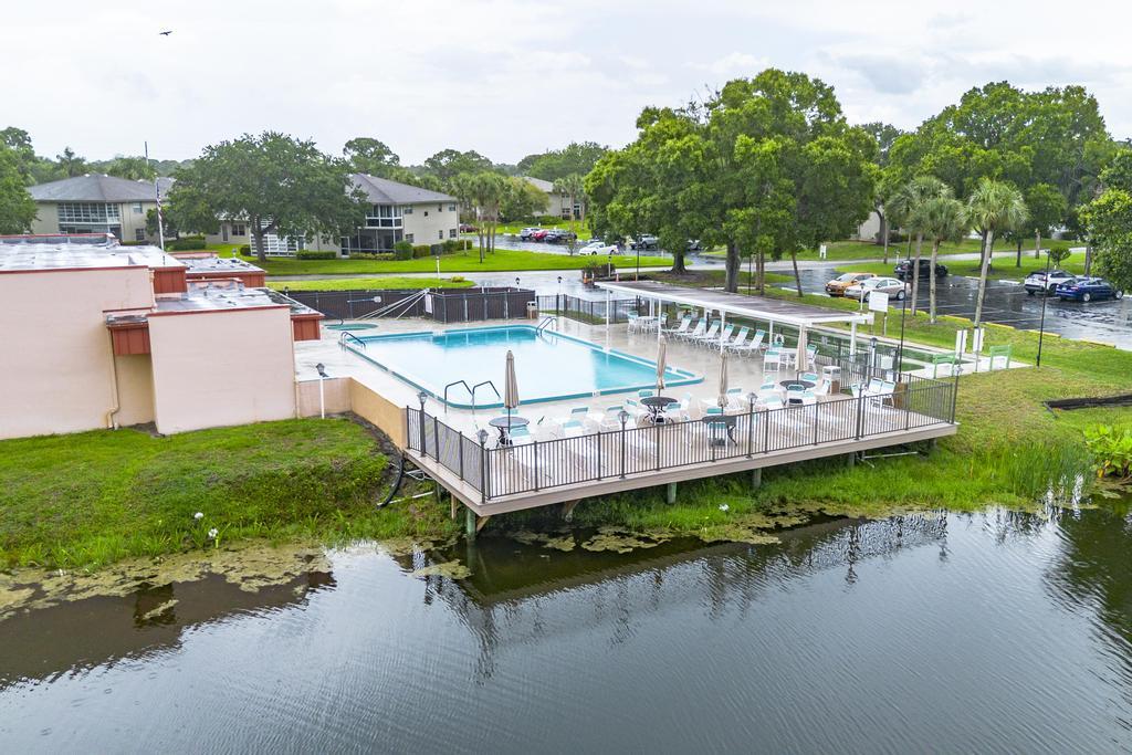 VISTA ST LUCIE - Residential