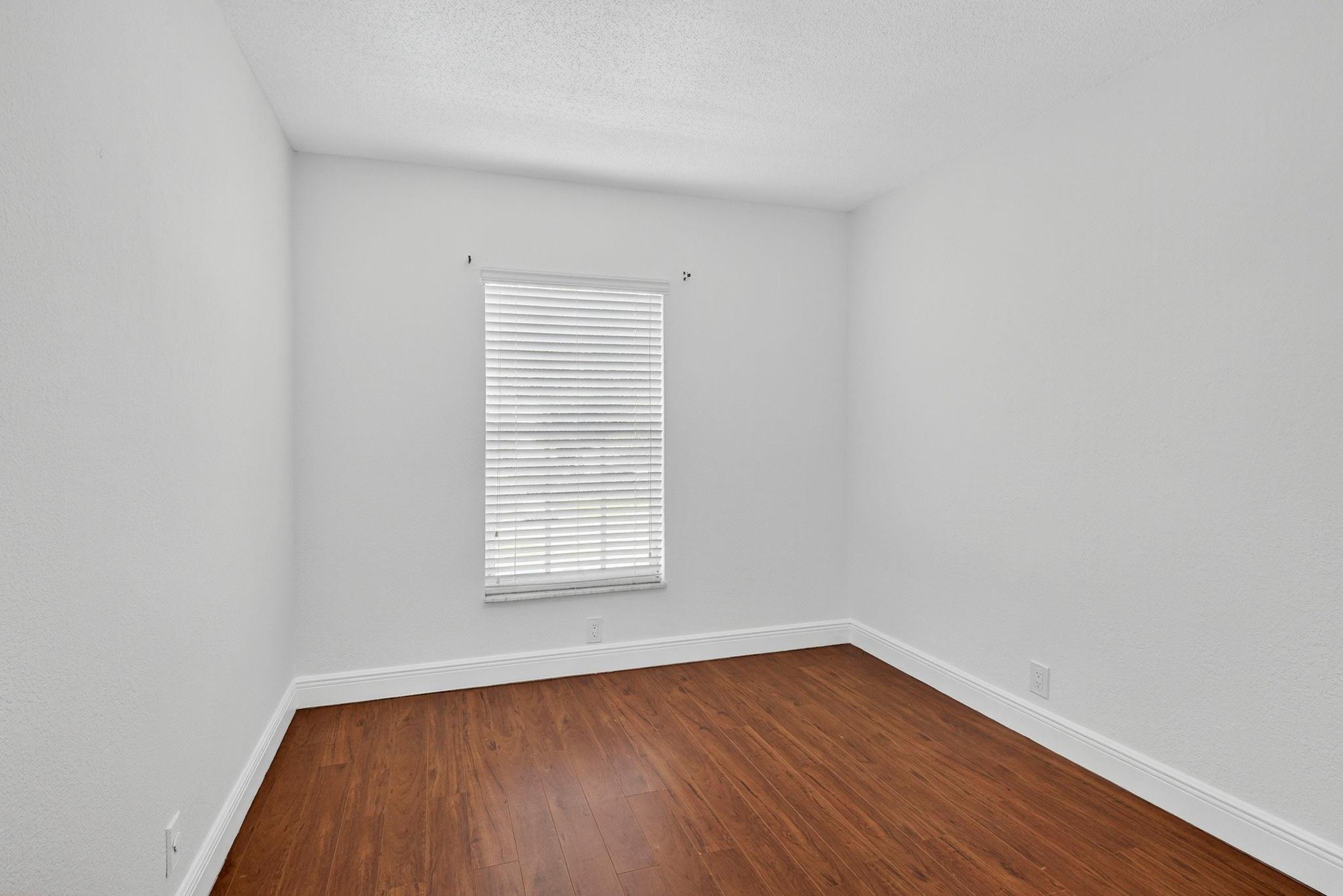 Greenbrier Dev Add 1 - Residential Lease