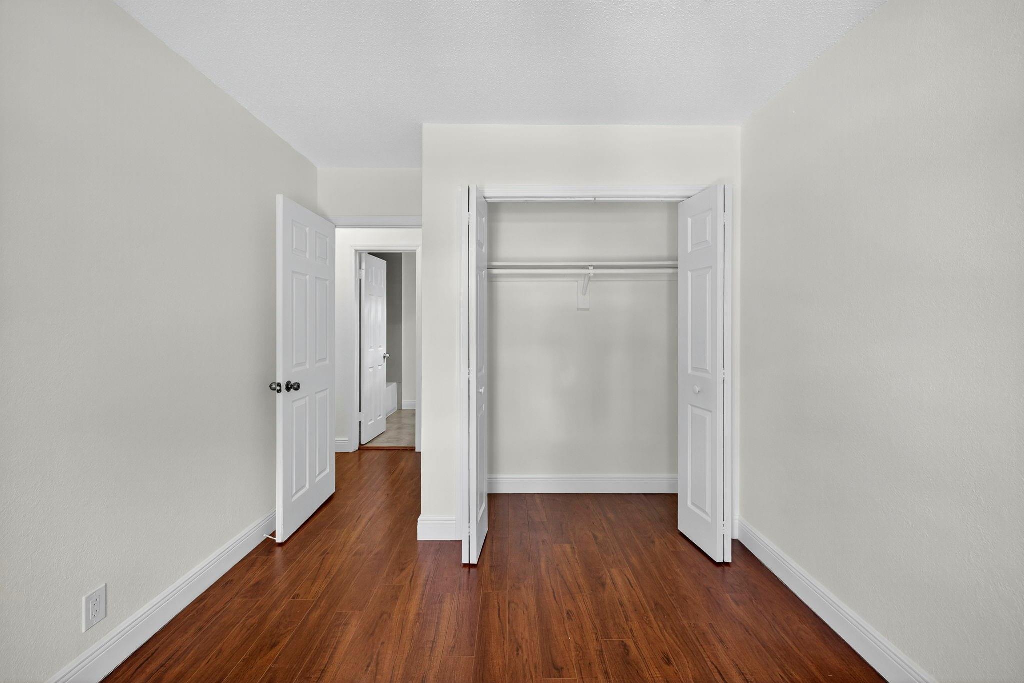 Greenbrier Dev Add 1 - Residential Lease