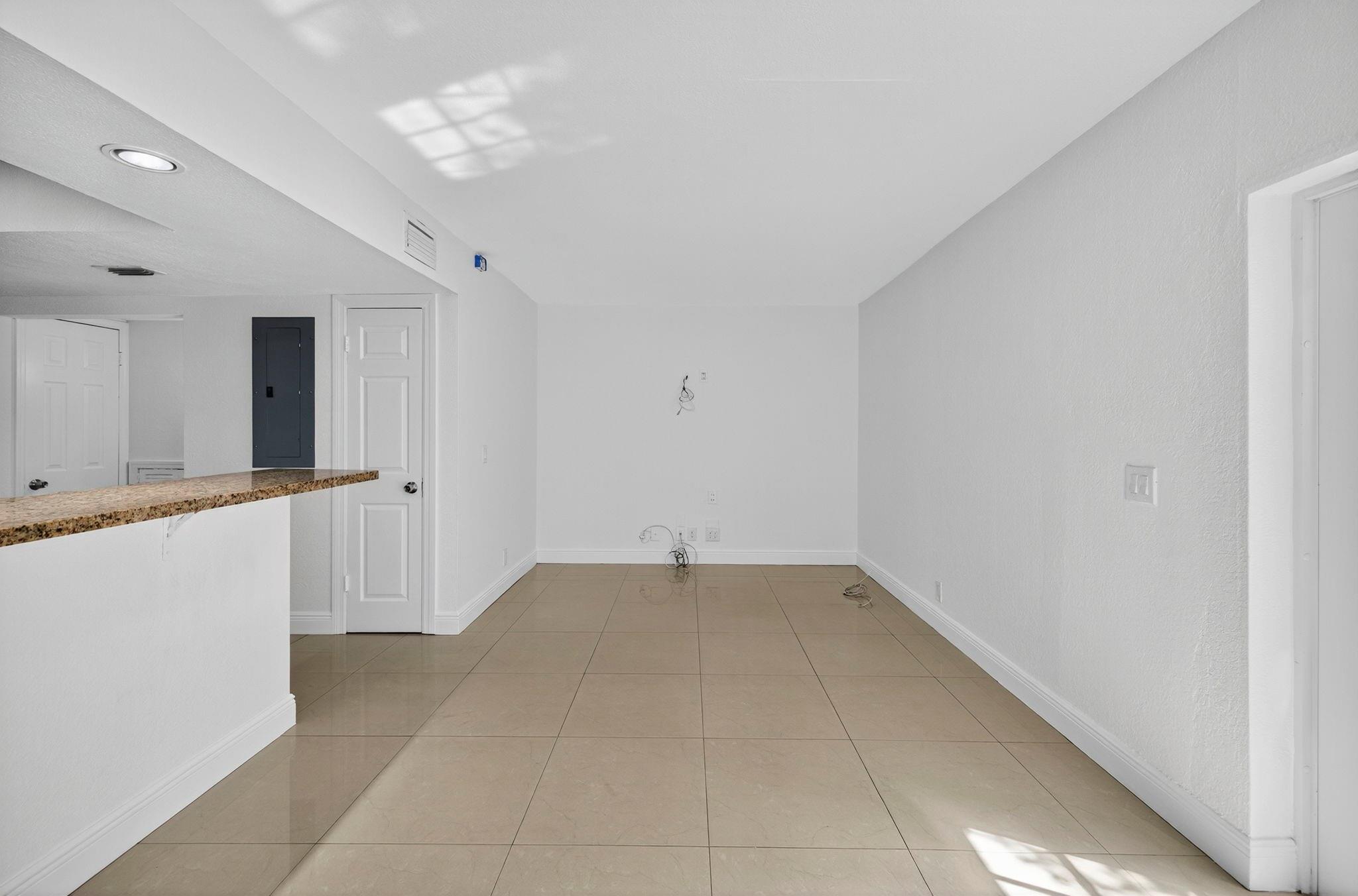 Greenbrier Dev Add 1 - Residential Lease