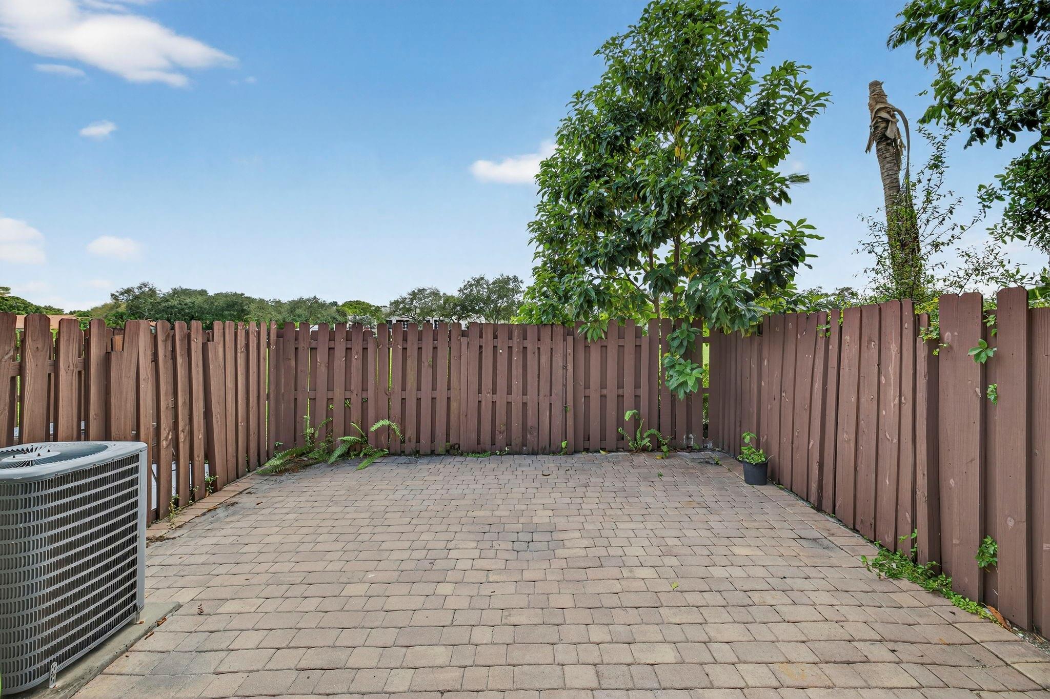 Greenbrier Dev Add 1 - Residential Lease