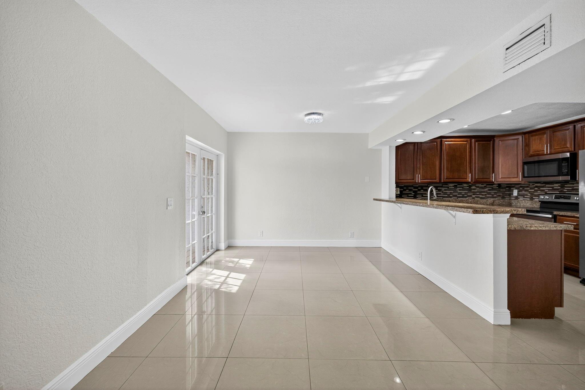 Greenbrier Dev Add 1 - Residential Lease