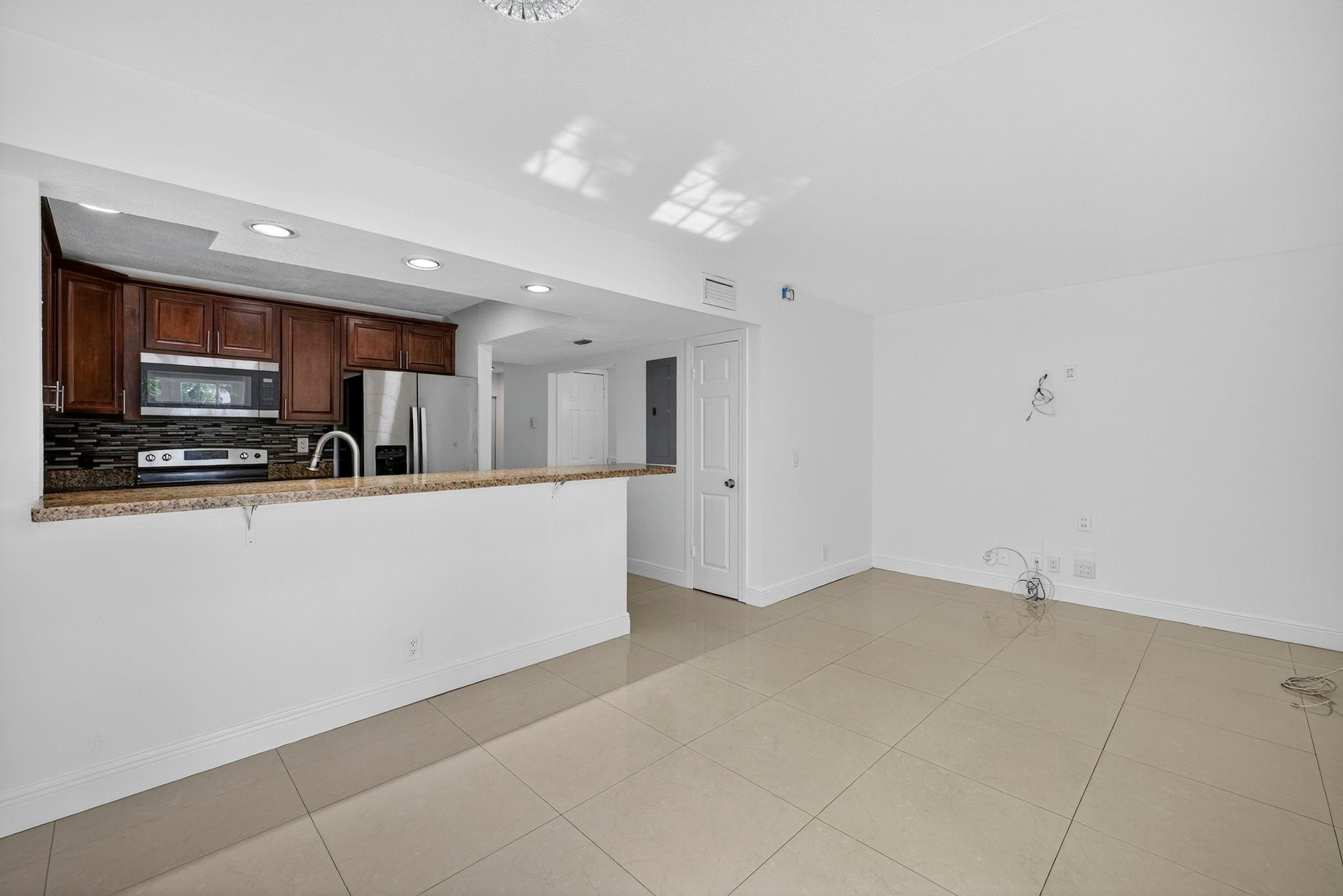 Greenbrier Dev Add 1 - Residential Lease