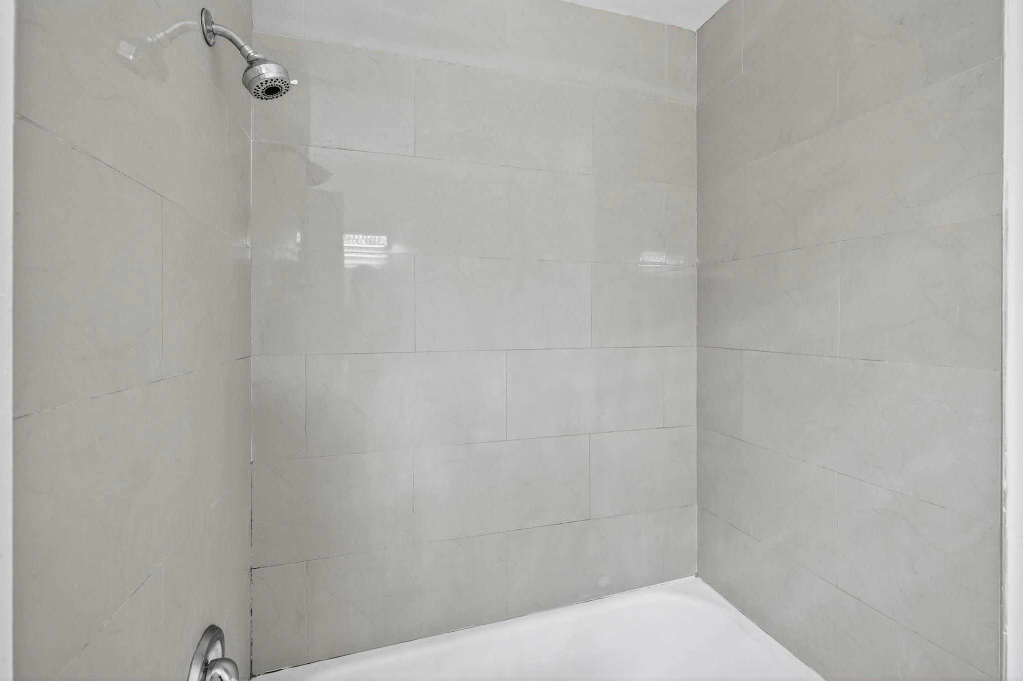 Greenbrier Dev Add 1 - Residential Lease