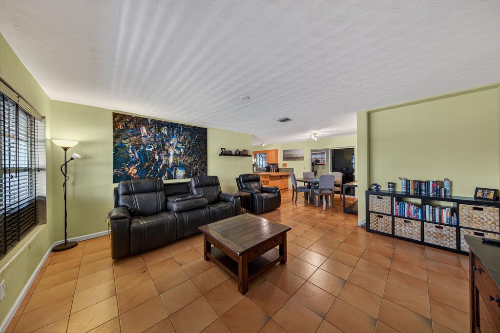 Photo of 1211 NE 35th Street, Pompano Beach, FL 33064 (MLS # B26019609)