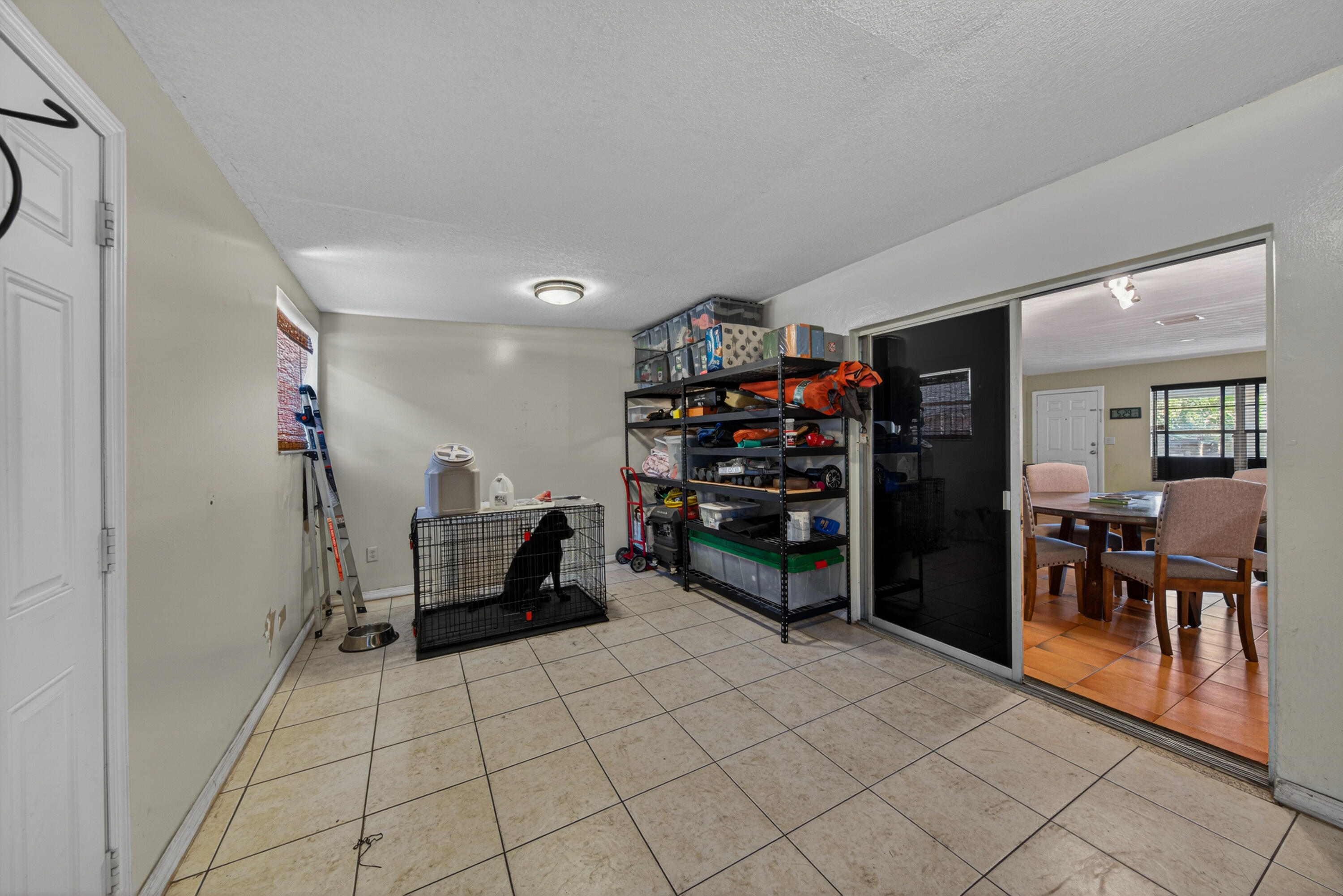 Cresthaven - Residential