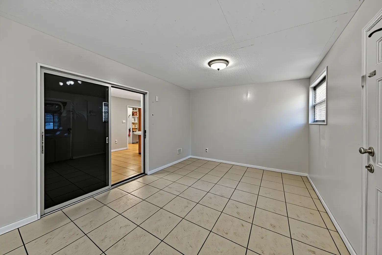 Cresthaven - Residential