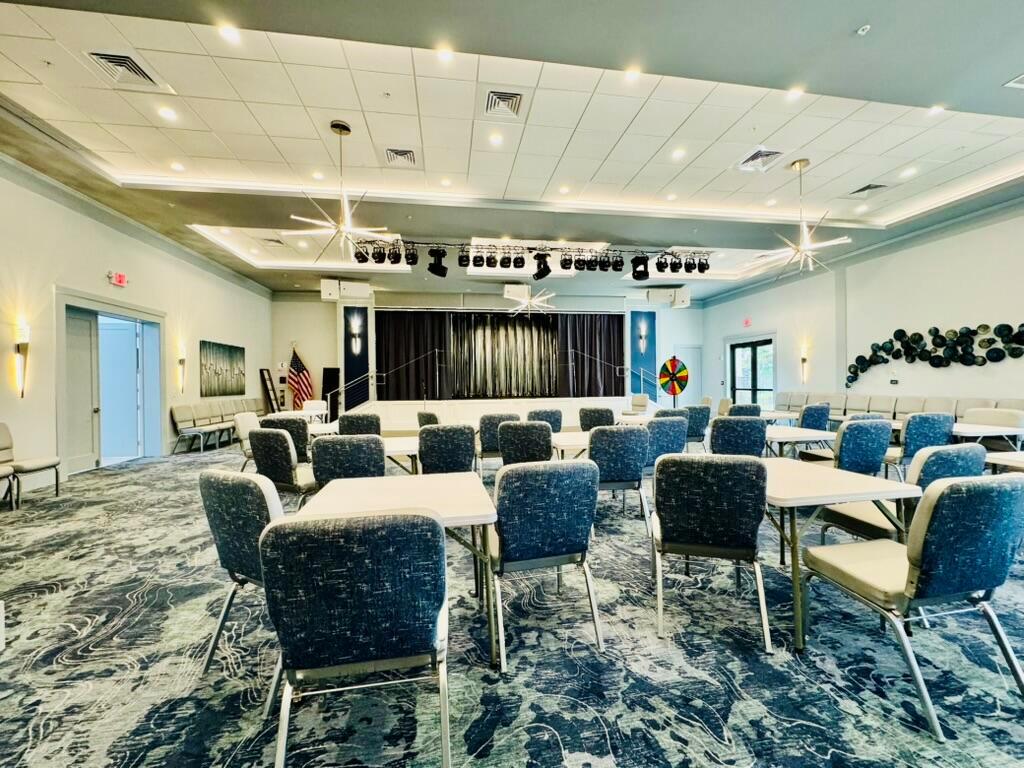 VILLAGES OF ORIOLE DEAUVILLE CONDO - Residential Lease