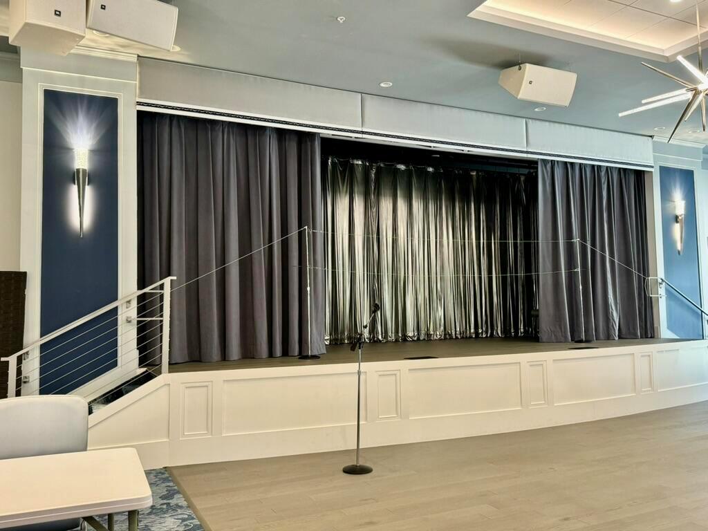 VILLAGES OF ORIOLE DEAUVILLE CONDO - Residential Lease