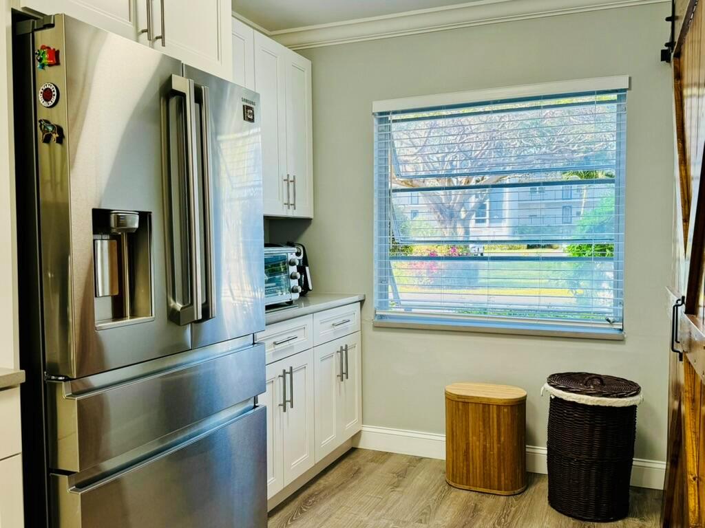 VILLAGES OF ORIOLE DEAUVILLE CONDO - Residential Lease