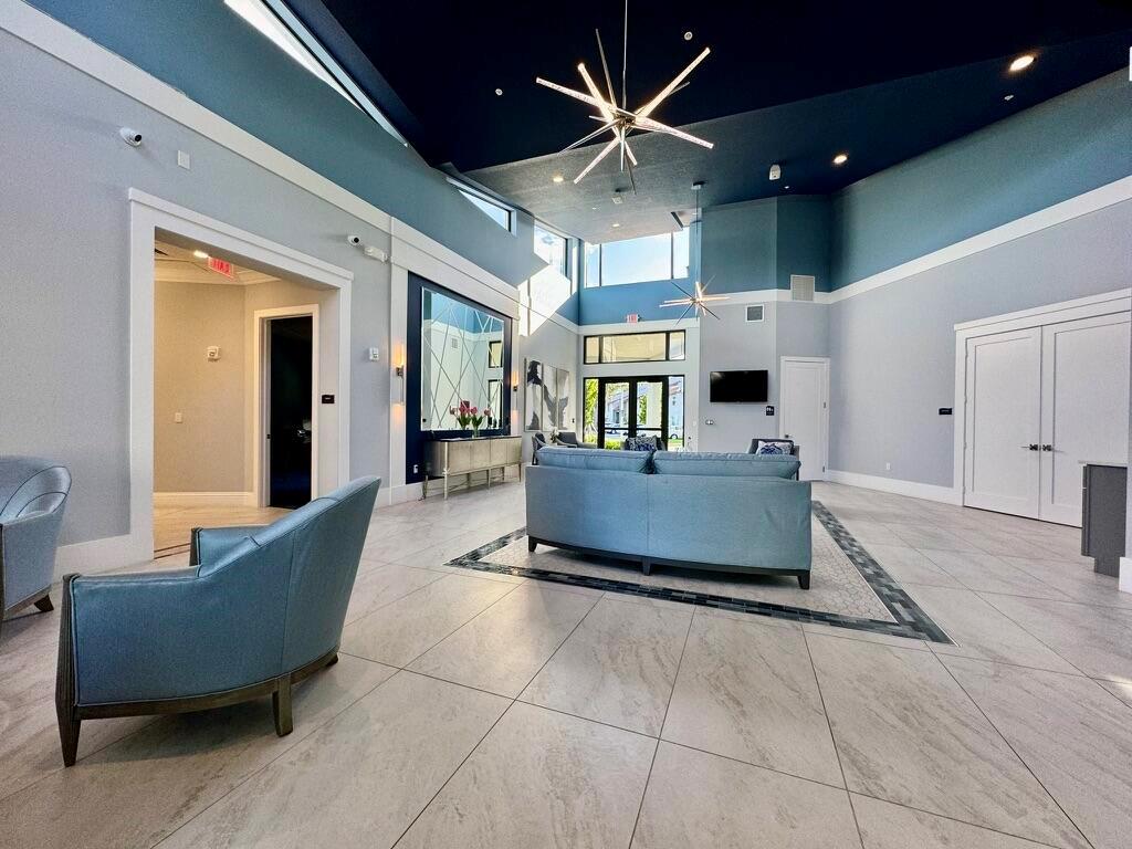 VILLAGES OF ORIOLE DEAUVILLE CONDO - Residential Lease