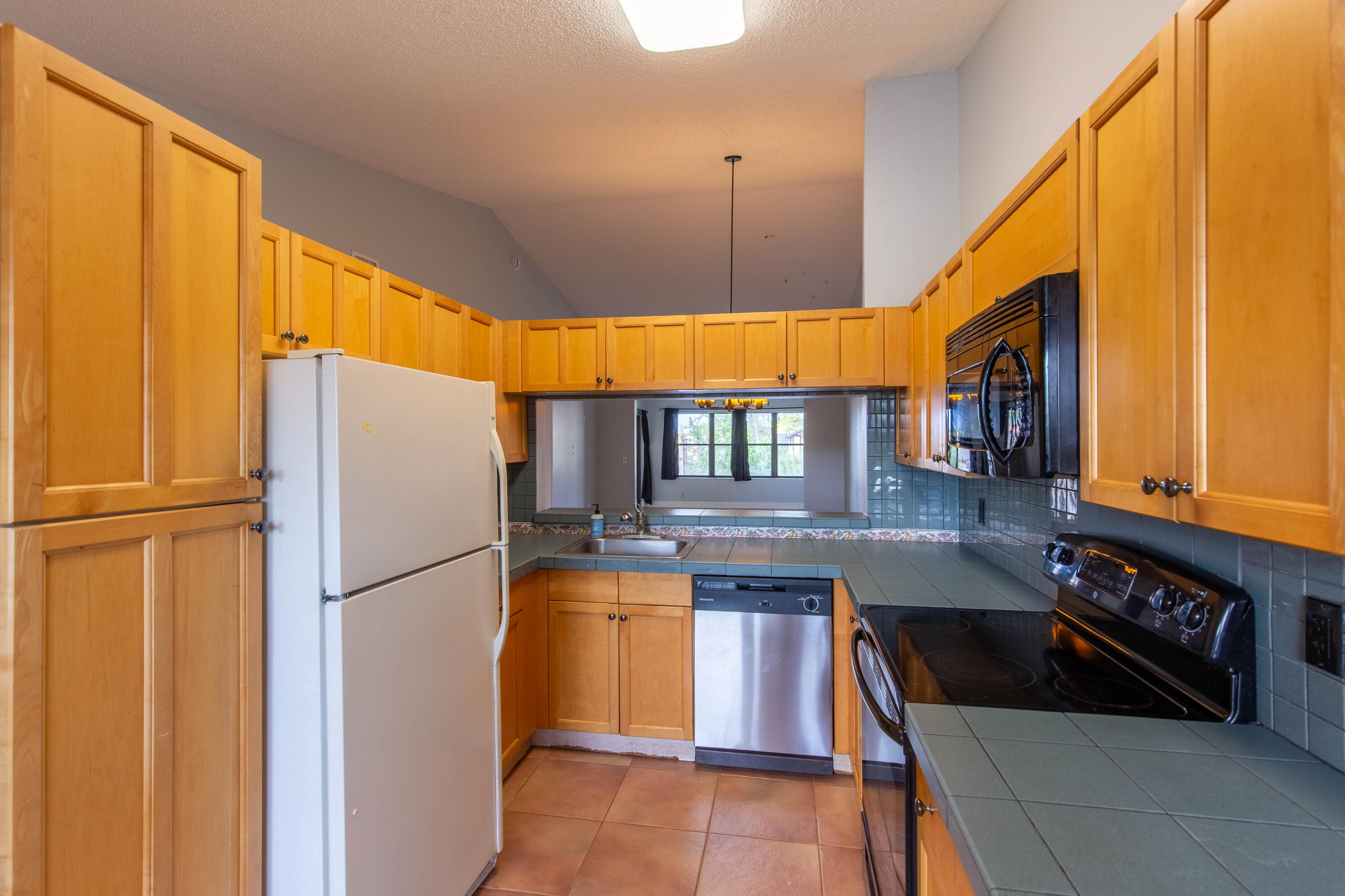 LUCERNE GREENS CONDO - Residential