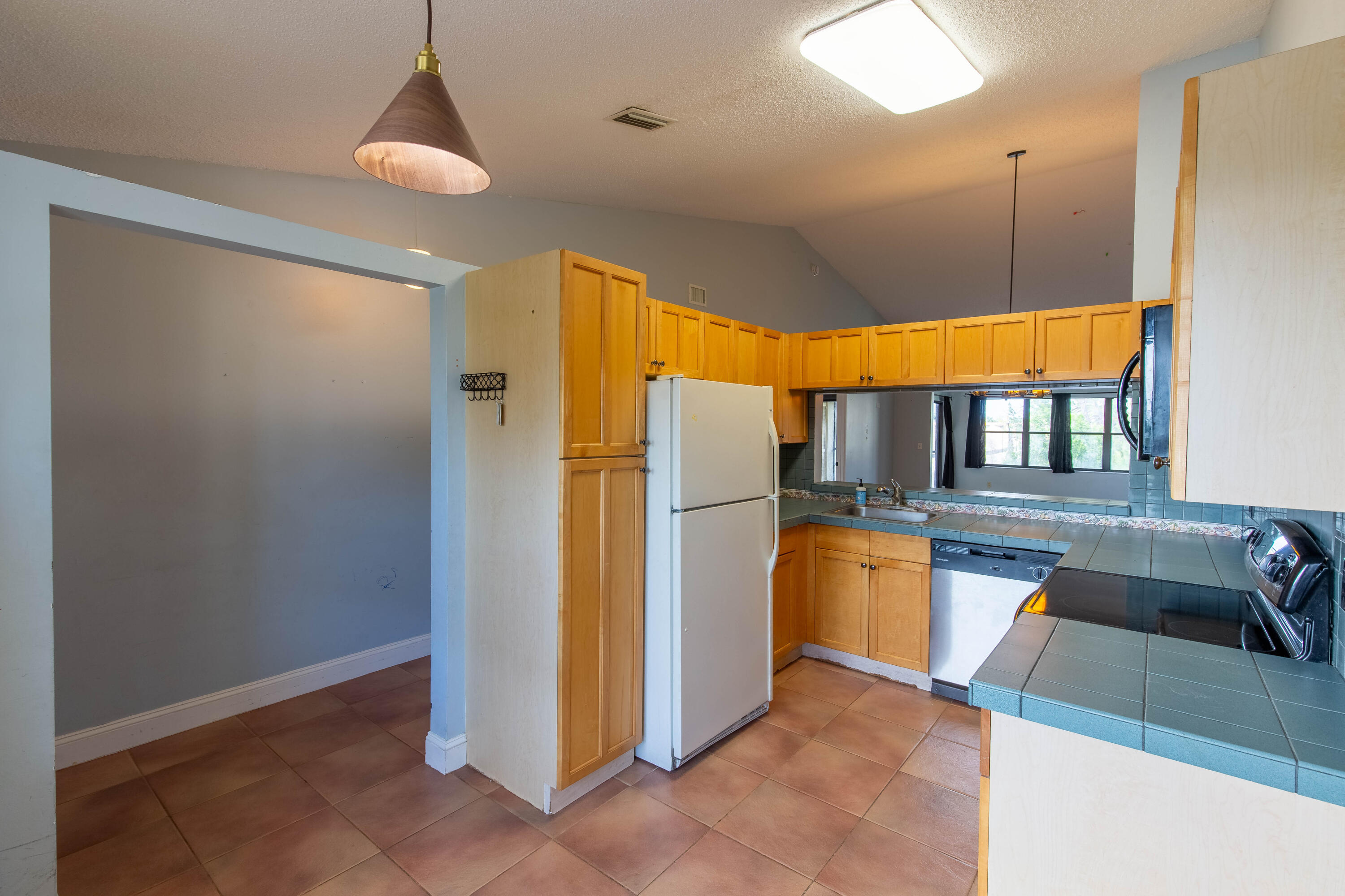 LUCERNE GREENS CONDO - Residential