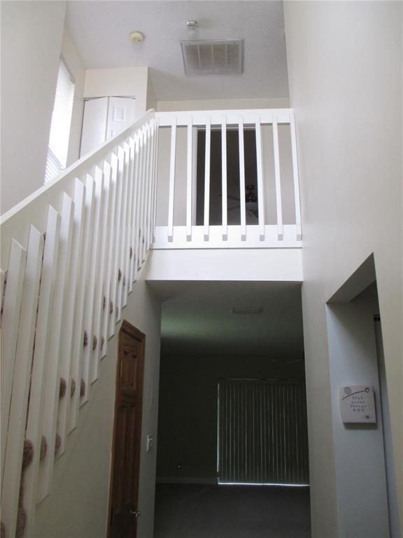 BANYAN LAKES - Residential