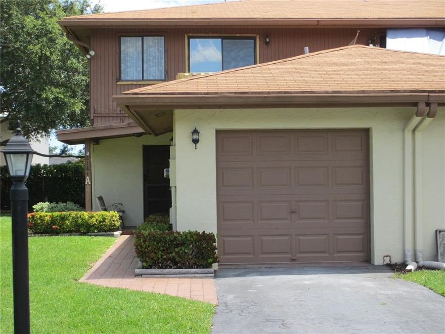 BEAUTIFULLY RENOVATED CORNER UNIT IN SOUGHT AFTER BANYAN LAKES! LARGE A SPACIOUS PROPERTY WITH LOTS OF LIGHT & LOTS OF UPGRADES. YOUR FUSSIEST BUYER WILL FIND THIS UNIT IMMACULATE AND FEATURING ALL RENOVATIONS RECENT. LARGE KITCHEN, CABINETS, CUSTOM COUNTERS, SEPARATE KITCHEN DINING & DINING/LIVING ROOM, LOTS OF OPTIONS. SPLIT BEDROOM FLOOR-PLAN HAS BALCONIES OFF BOTH MASTER & GUEST BEDROOM. MASTER BATHROOM REMODELED AS WELL. PRIVATE GARAGE, W/D, & LOTS OF PARKING. FANTASTIC PRIVATE SCREENED BACK PATIO WIT