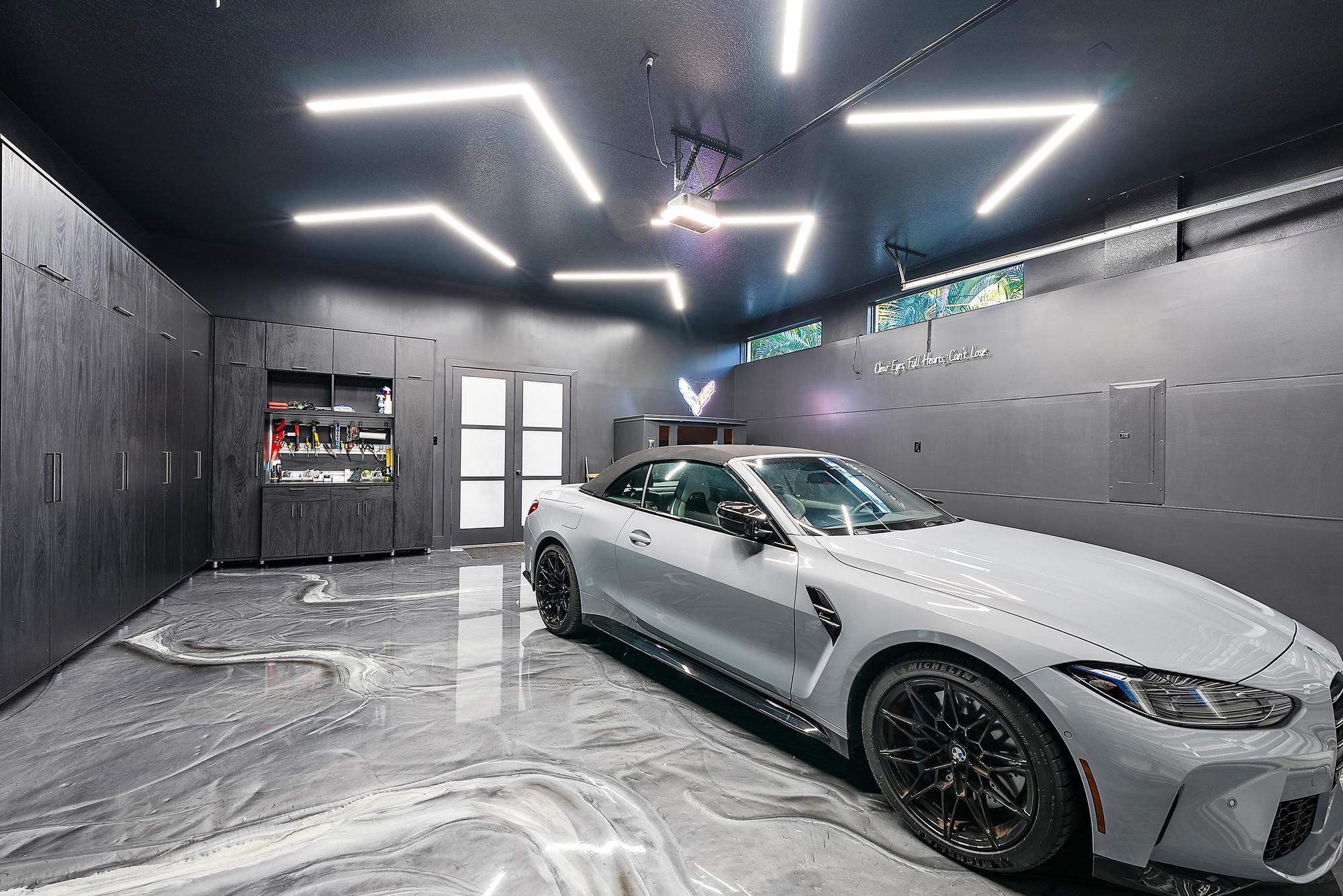 PALM POINT - Residential