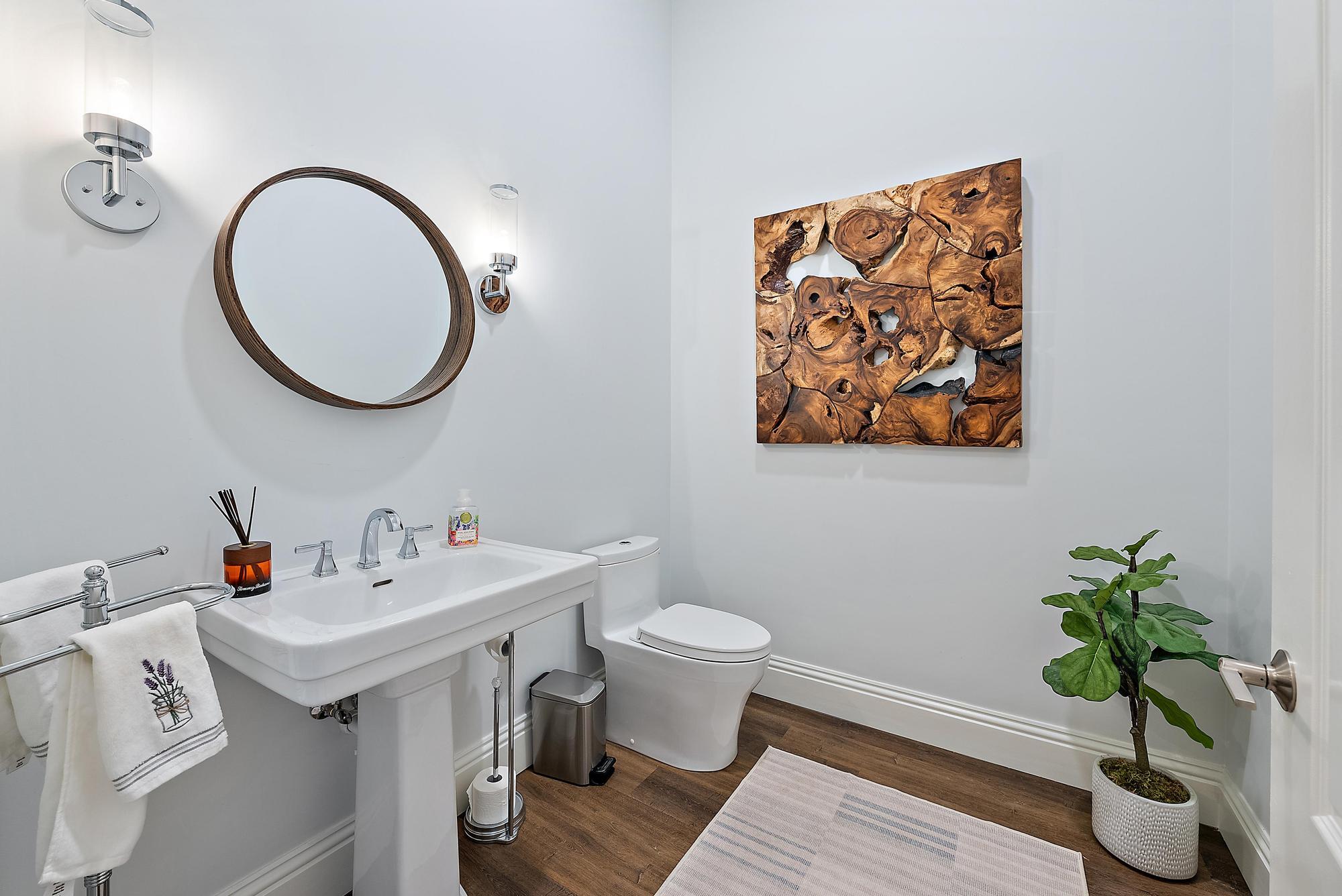 PALM POINT - Residential