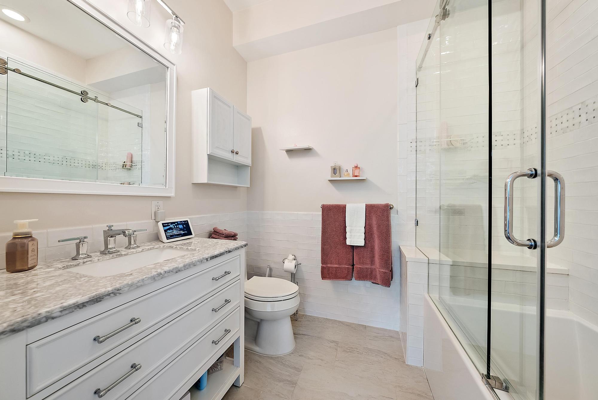 PALM POINT - Residential