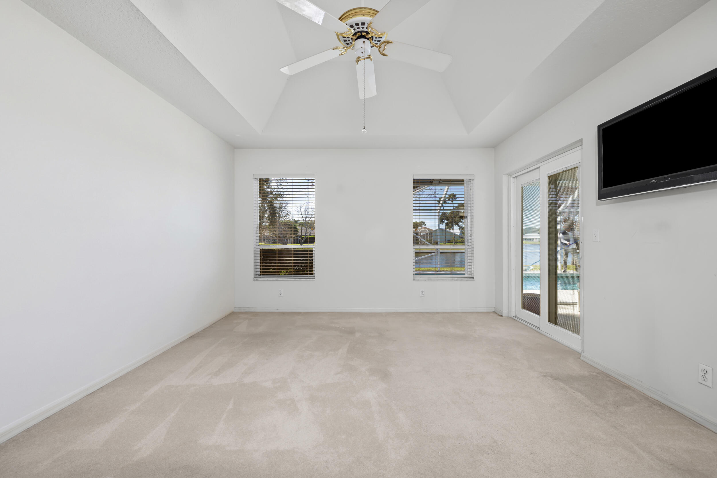 DANFORTH - Residential