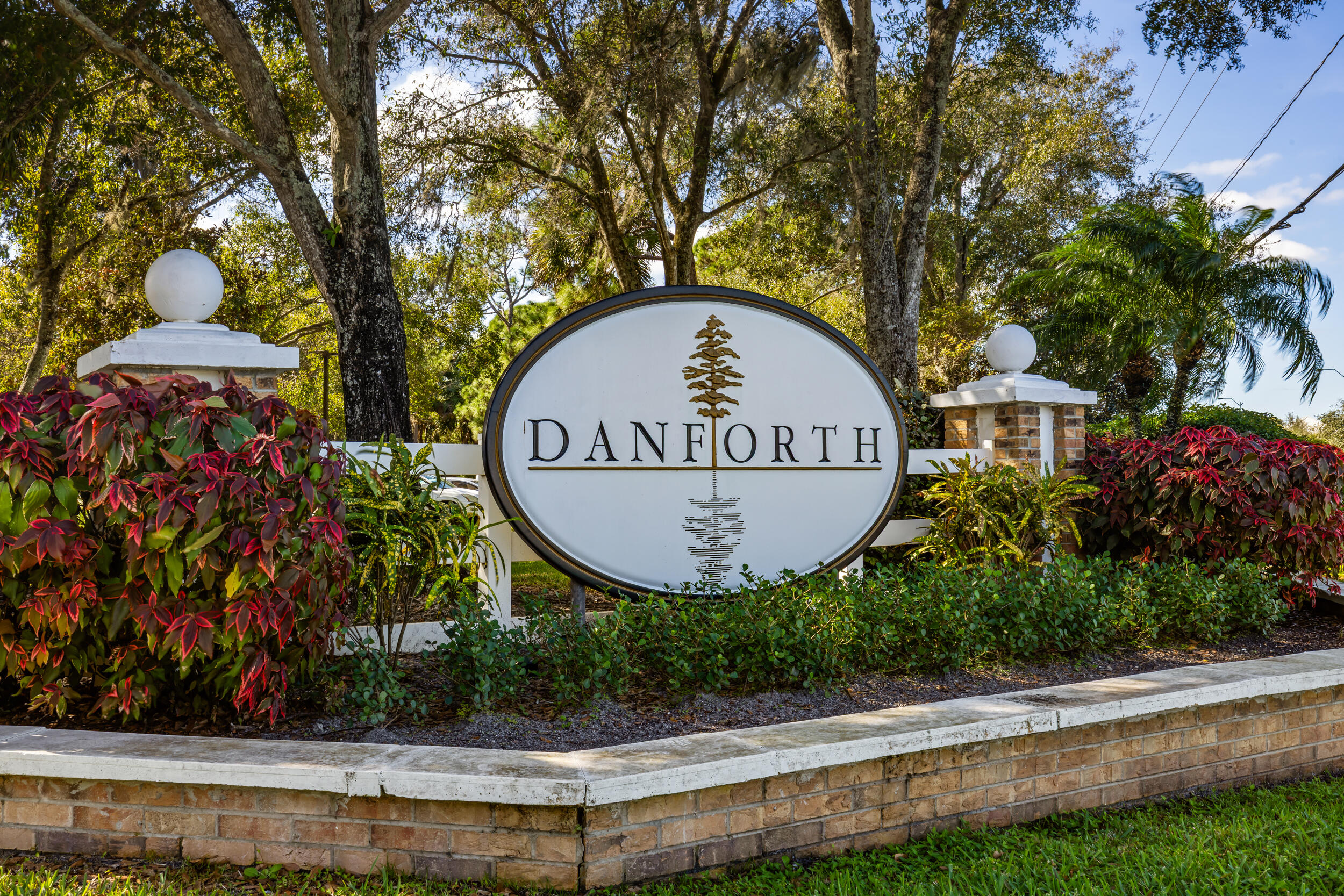 DANFORTH - Residential