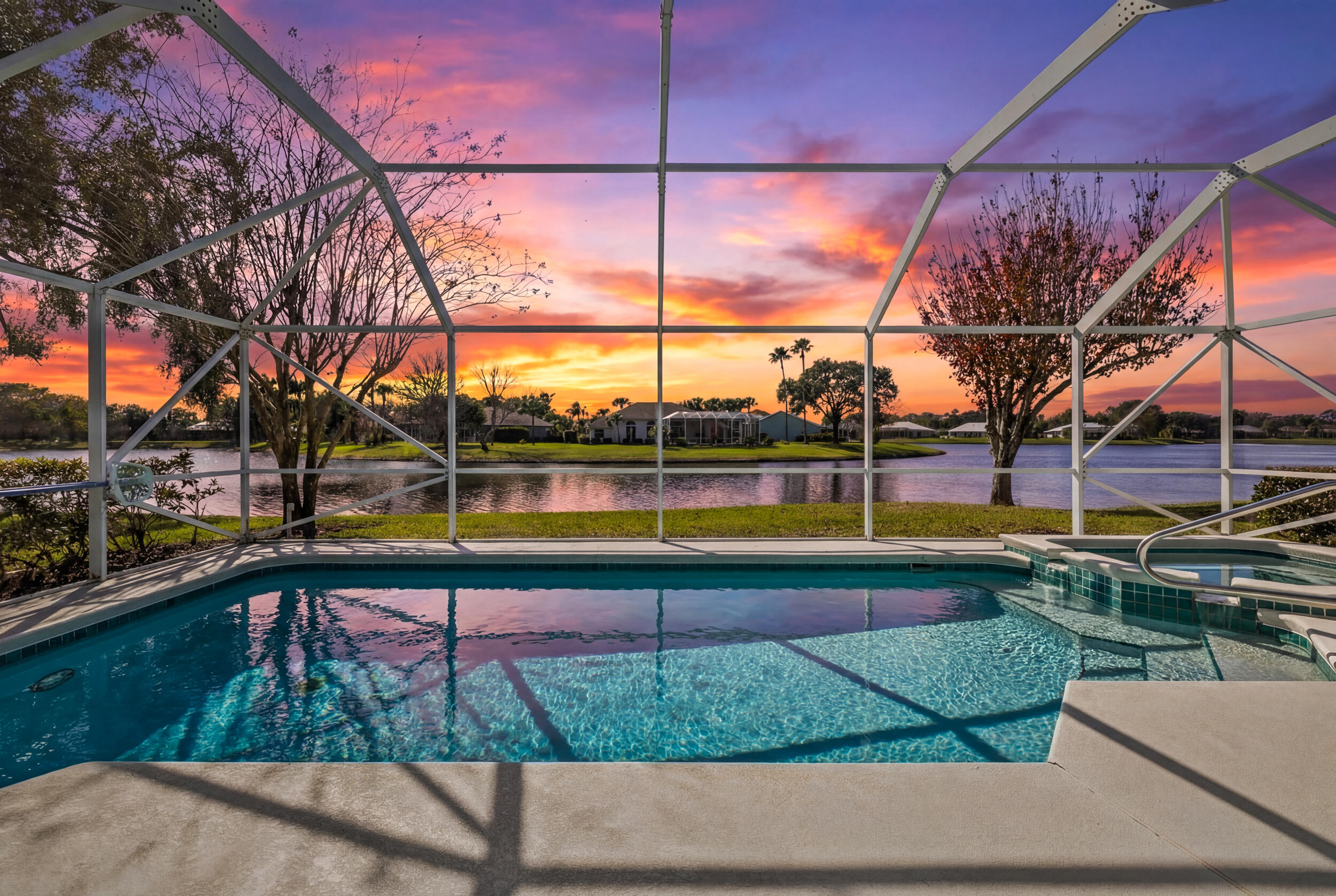 DANFORTH - Residential