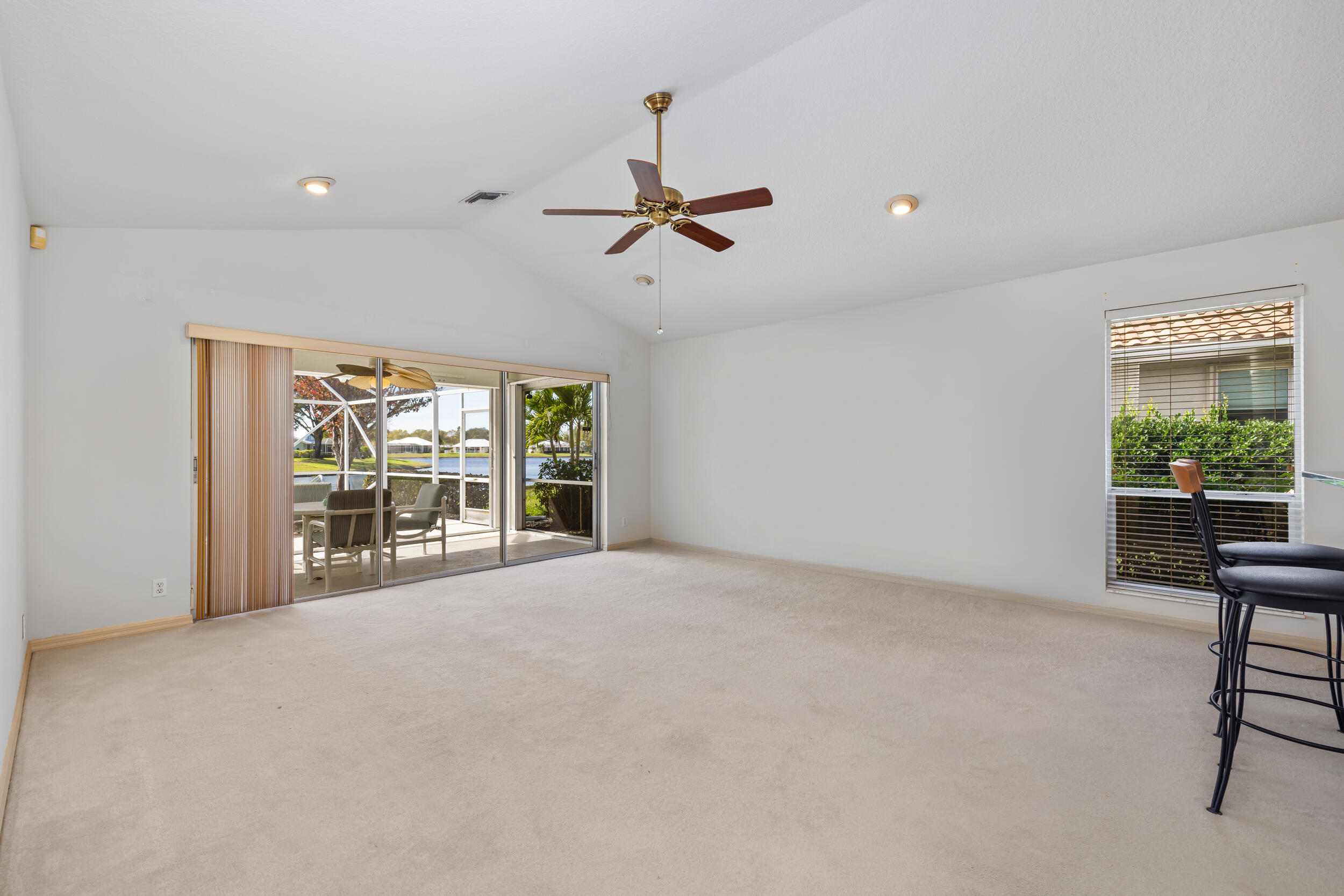 DANFORTH - Residential