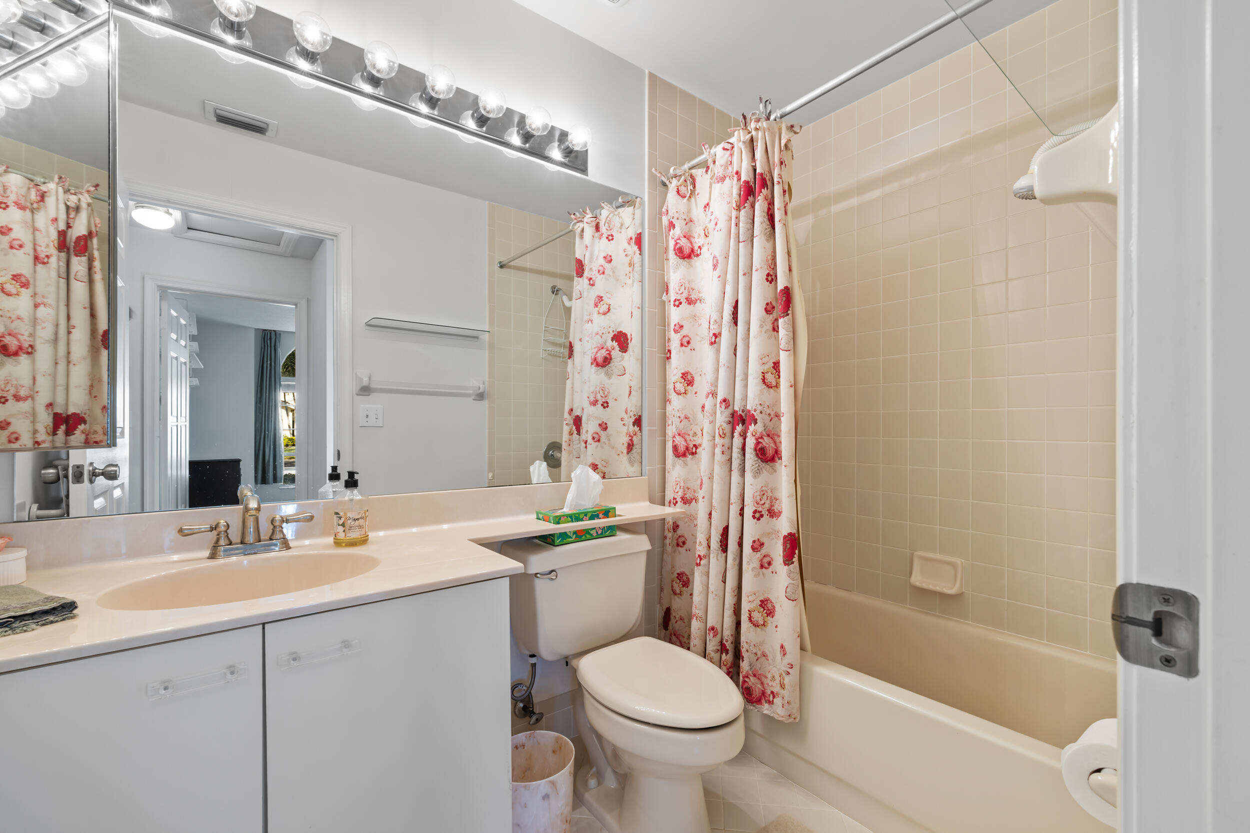 DANFORTH - Residential