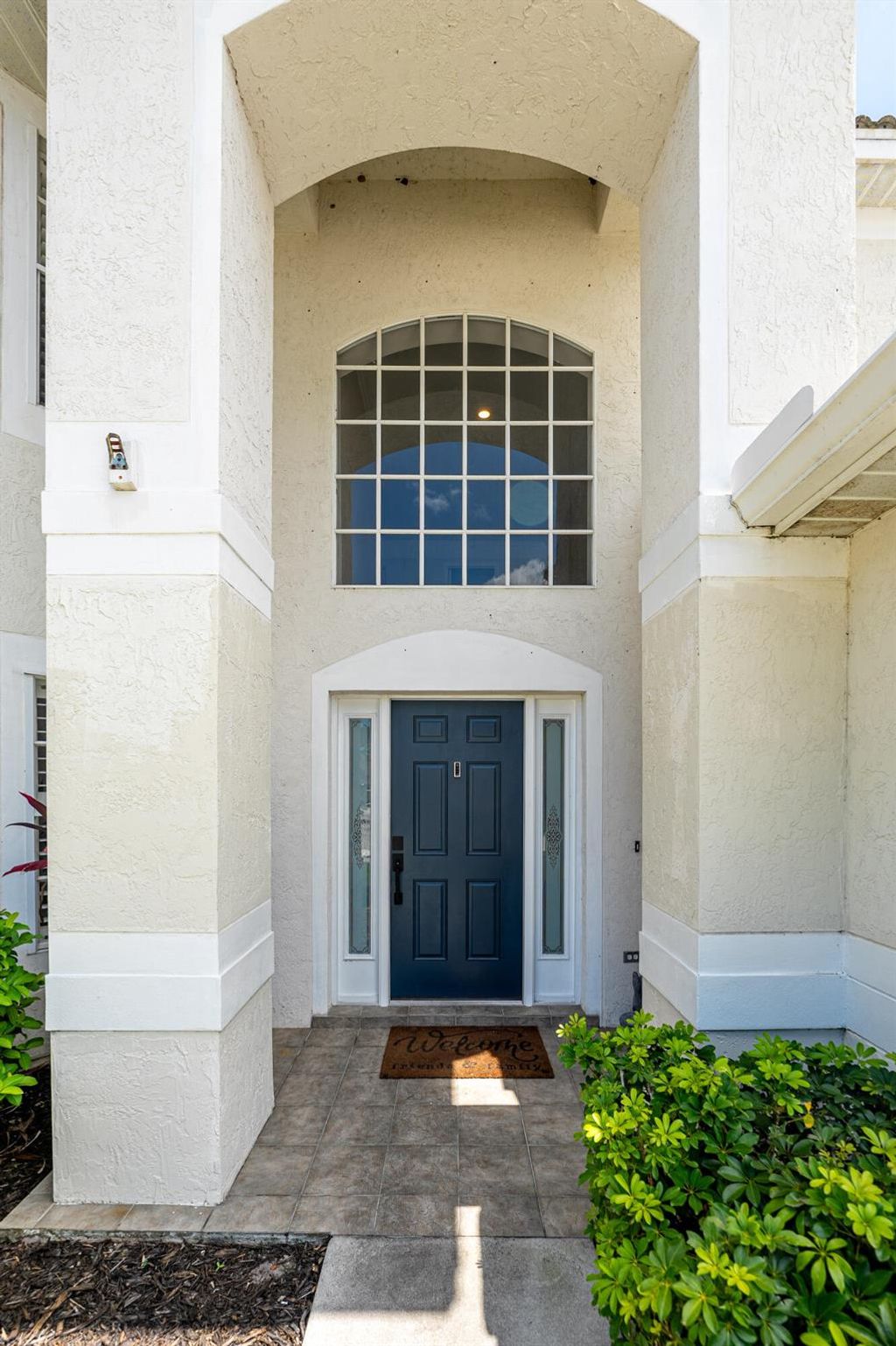 Photo of 566 SW Saint Martins Cove, Port Saint Lucie, FL 34986 (MLS # R11095323)