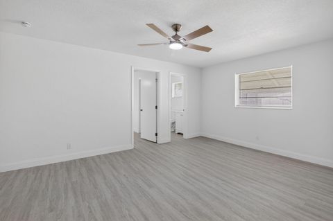 Tiny photo for 703 SW 18th Street, Boynton Beach, FL 33426 (MLS # B26021849)