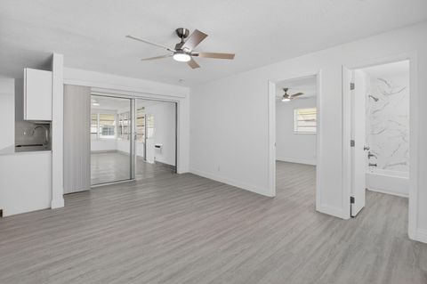Tiny photo for 703 SW 18th Street, Boynton Beach, FL 33426 (MLS # B26021849)