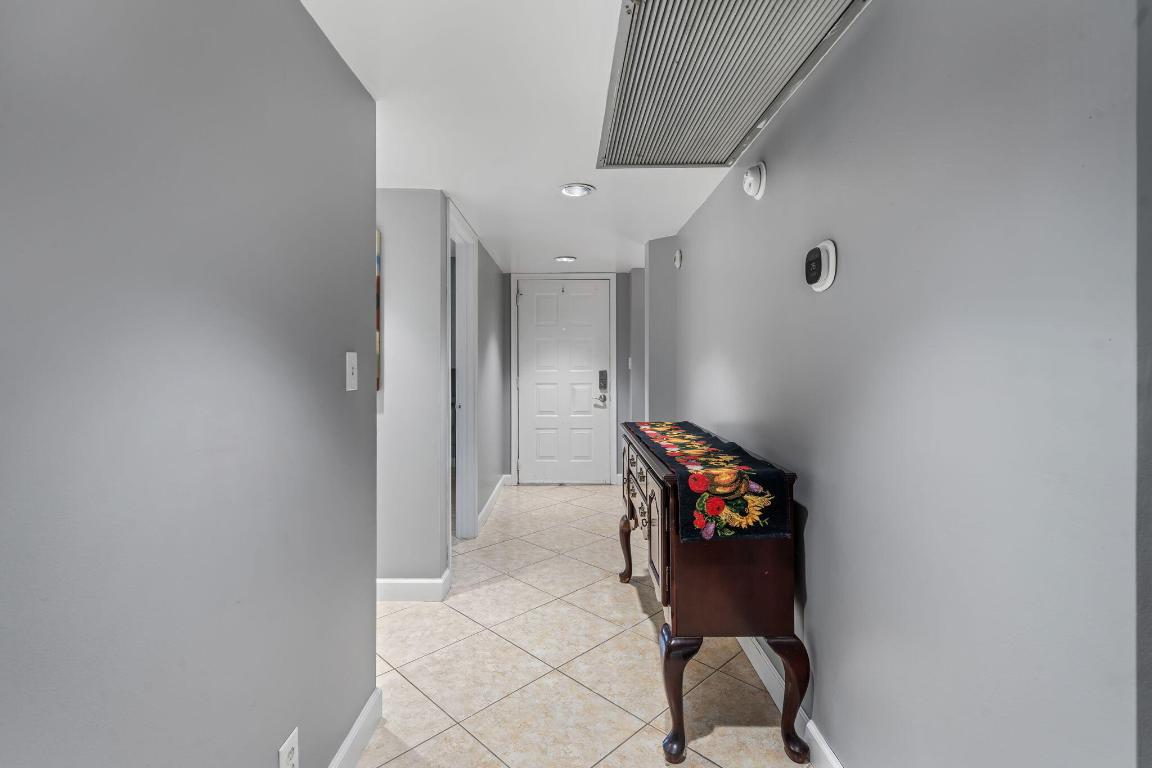 ANDROS VILLAGE E CONDO - Residential