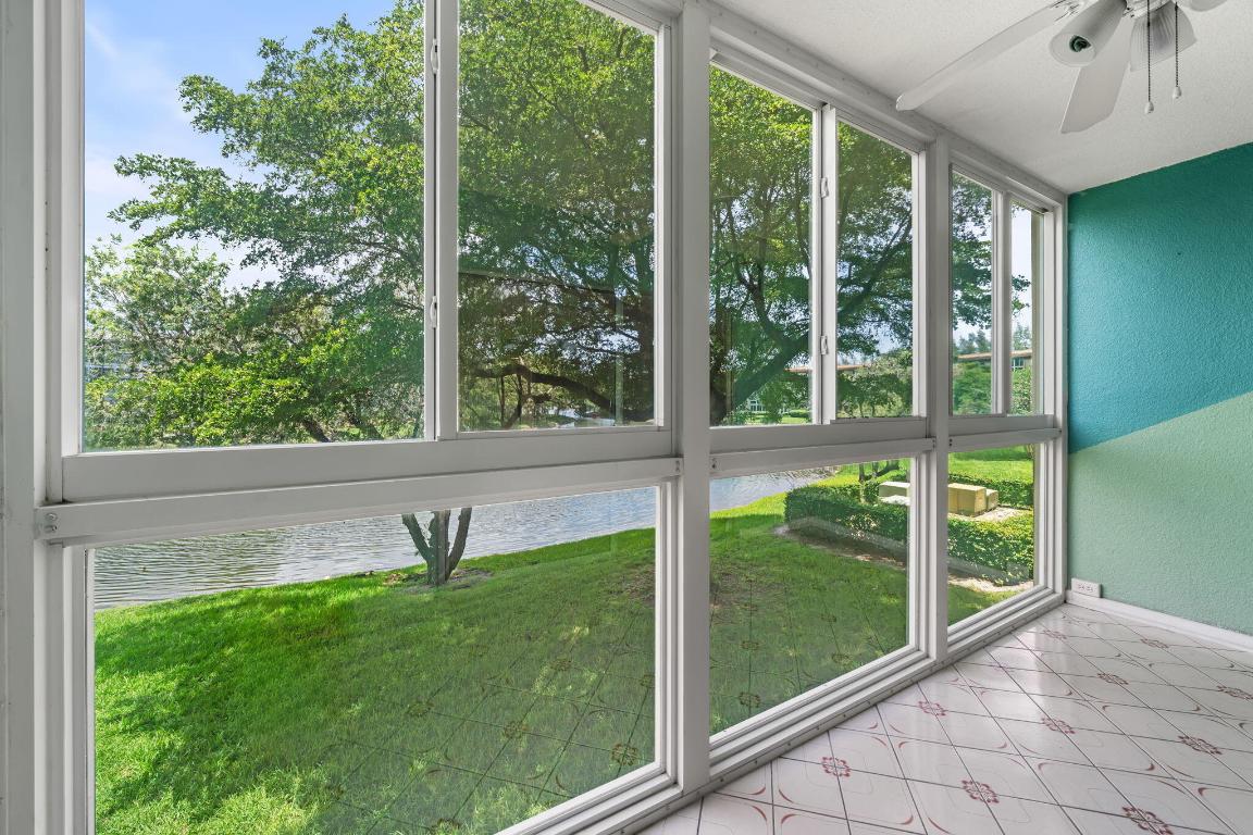 ANDROS VILLAGE E CONDO - Residential