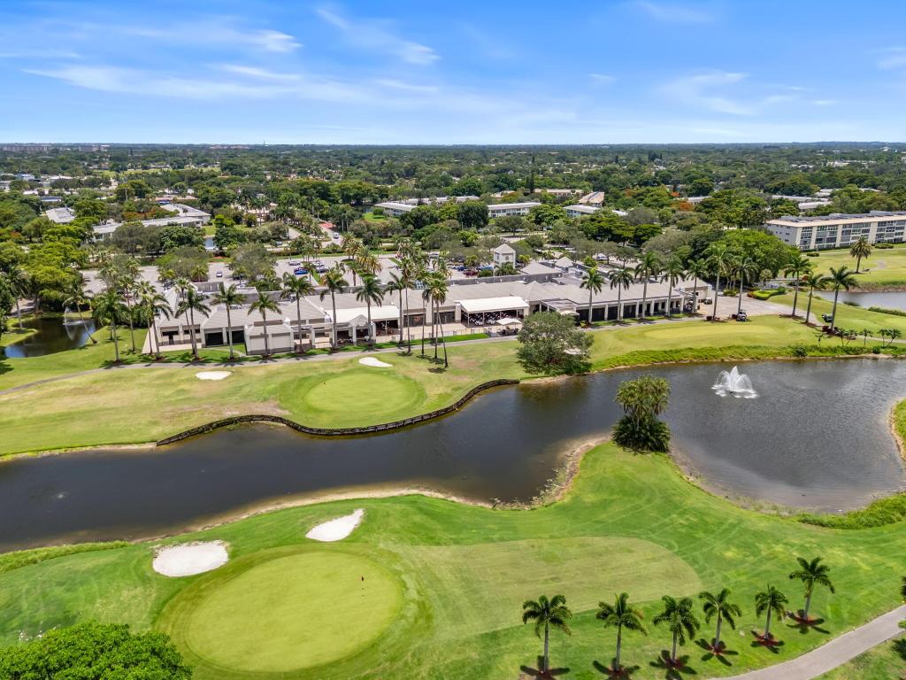 ANDROS VILLAGE E CONDO - Residential