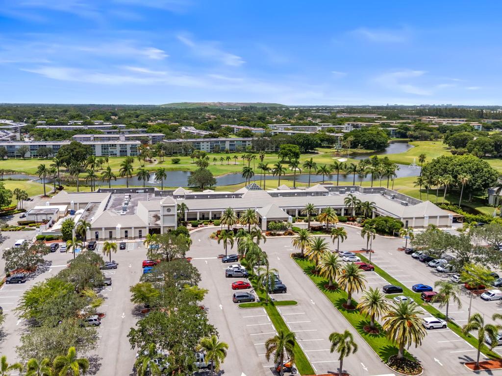 ANDROS VILLAGE E CONDO - Residential