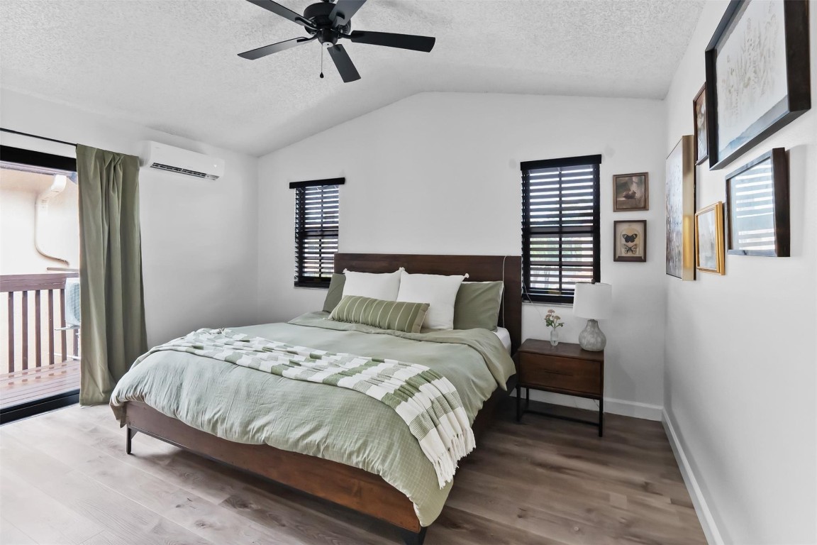 HOST CROSSINGS - Residential Lease