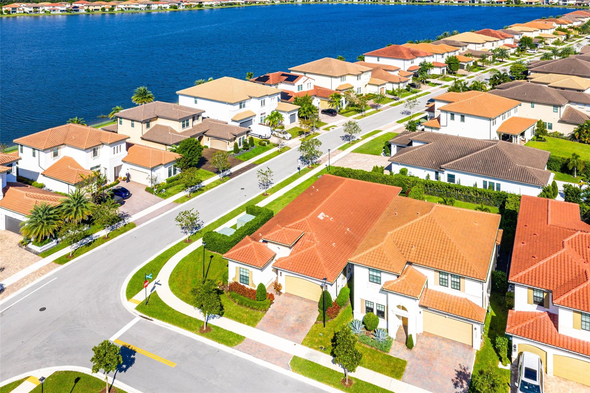 Parkland Bay 183-49 B - Residential