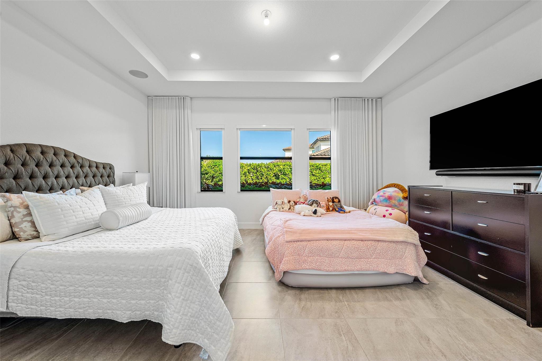 Parkland Bay 183-49 B - Residential