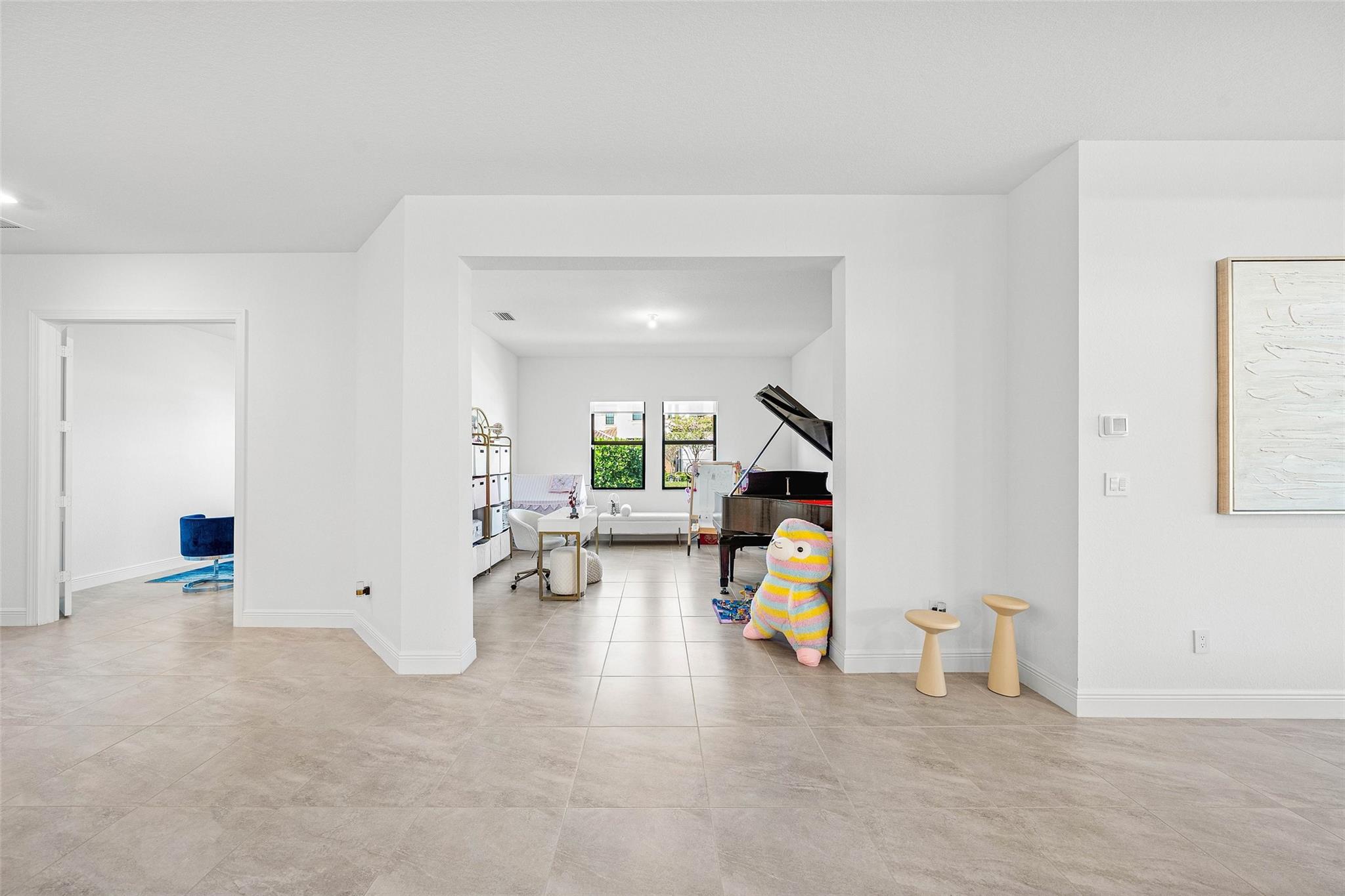 Parkland Bay 183-49 B - Residential