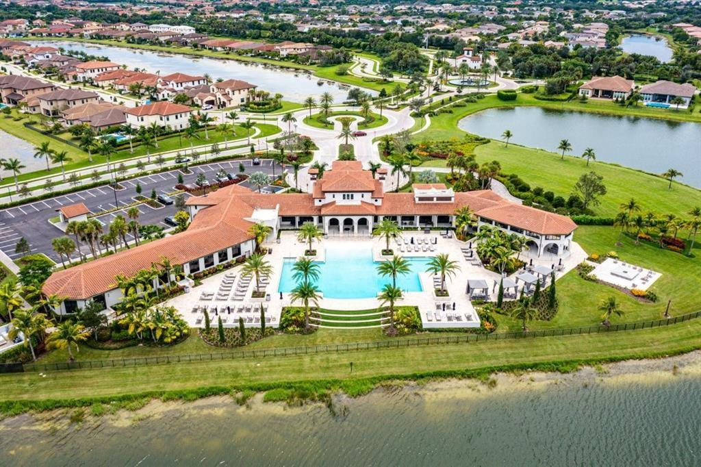 Parkland Bay 183-49 B - Residential