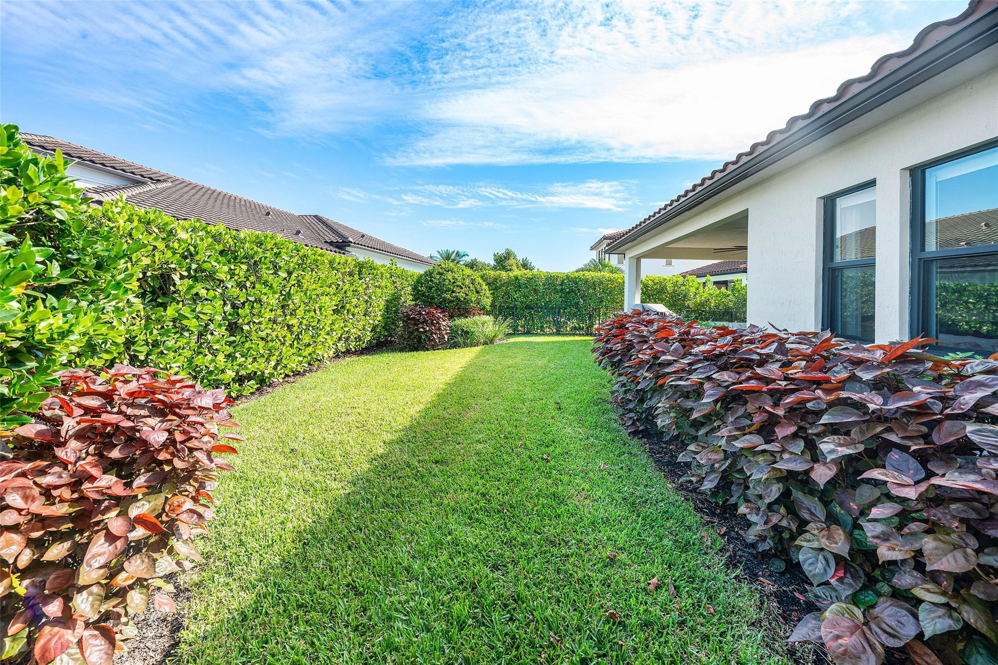 Parkland Bay 183-49 B - Residential