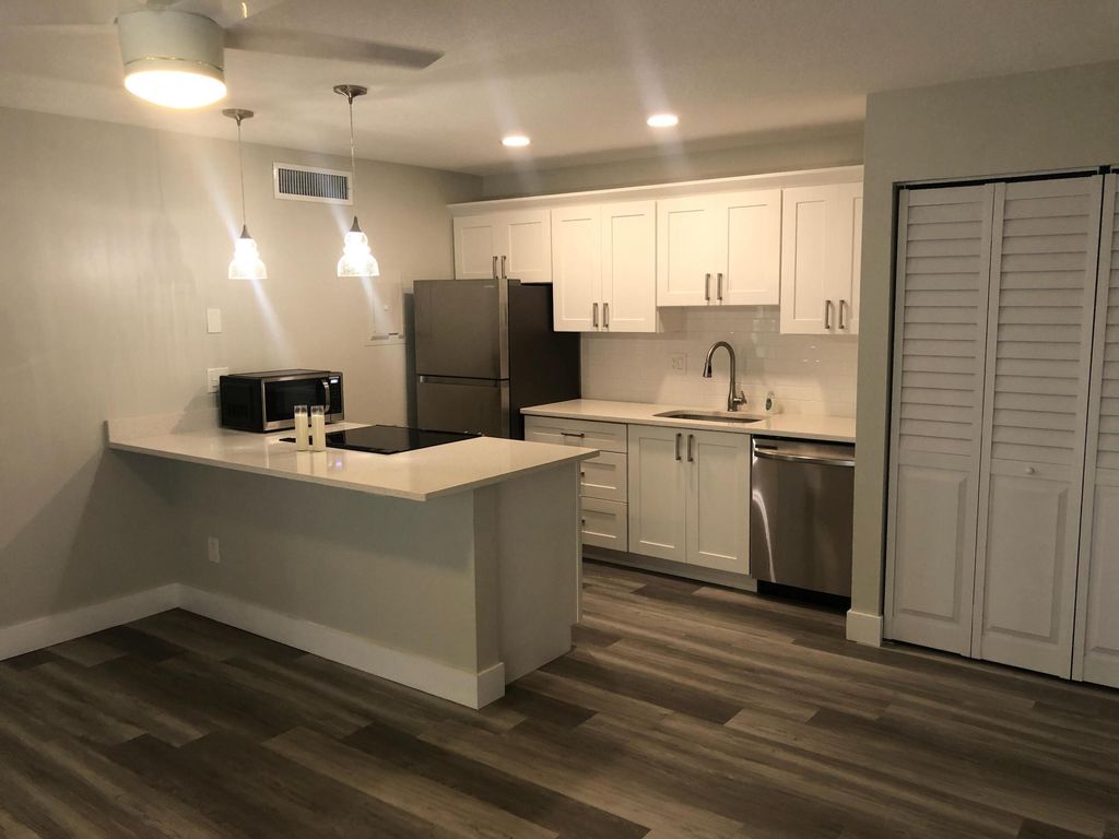Photo of 641 Executive Center Drive #P206, West Palm Beach, FL 33401 (MLS # R11026275)