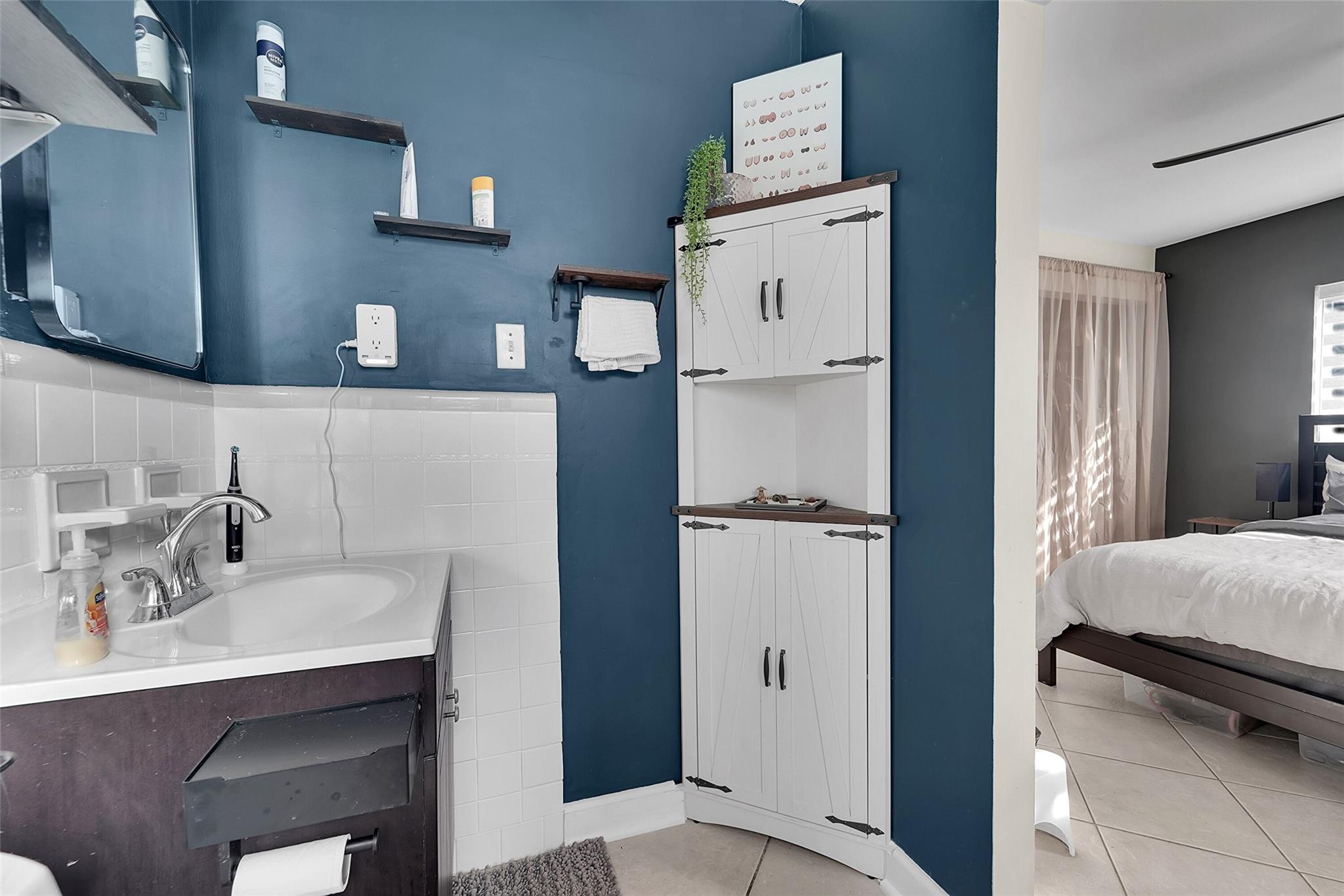 North Andrews Gardens Fir - Residential