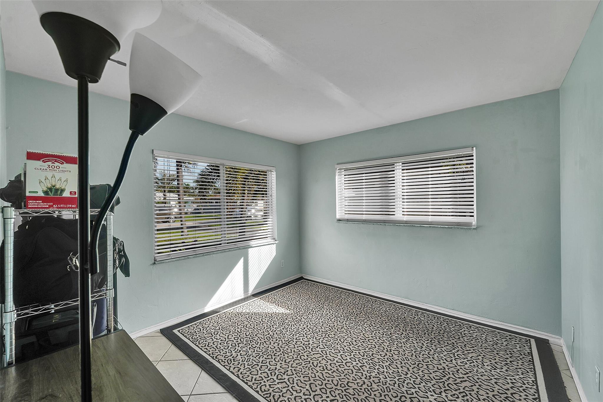 North Andrews Gardens Fir - Residential