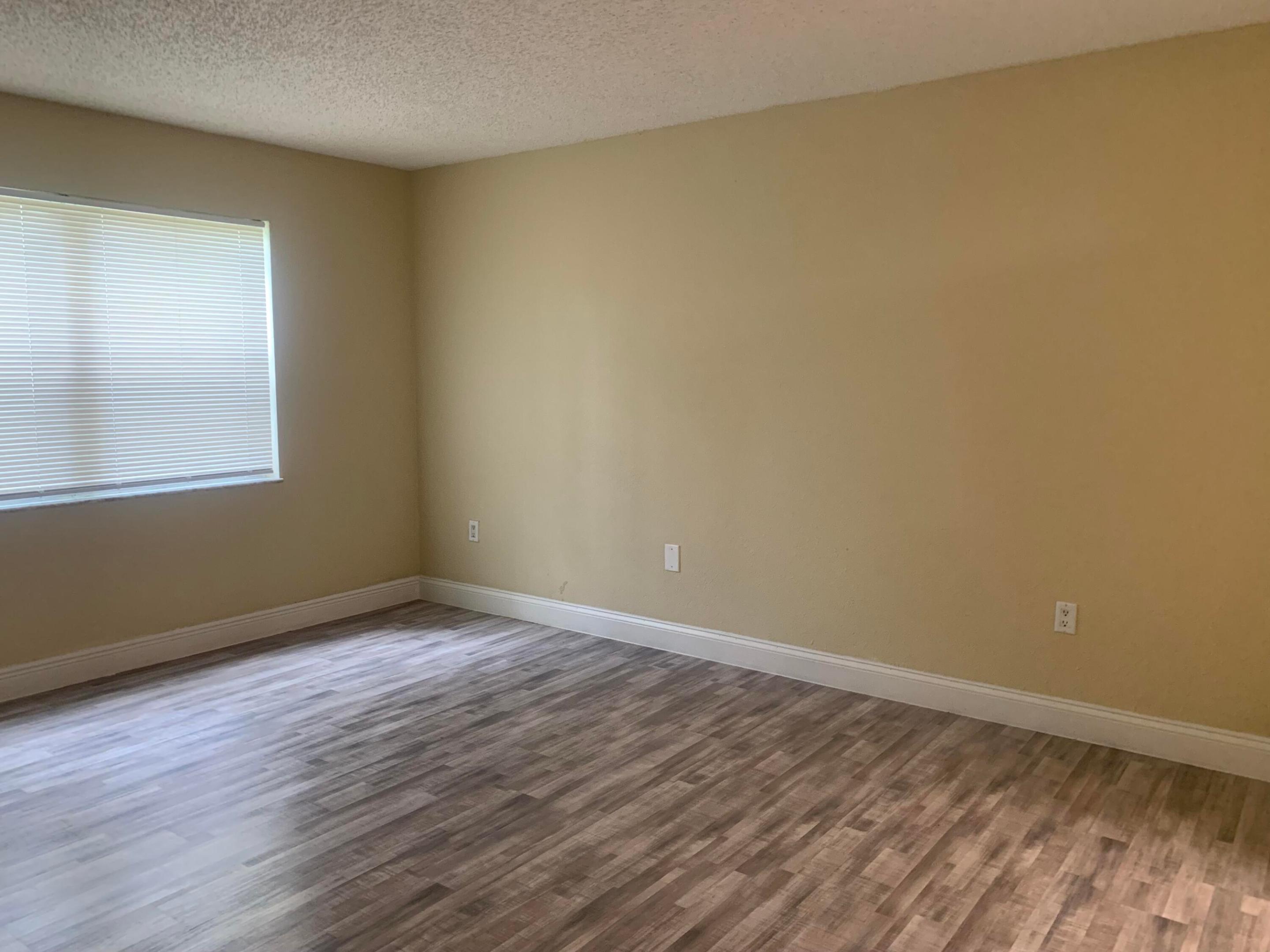 SPRINGCREST CONDO - Residential