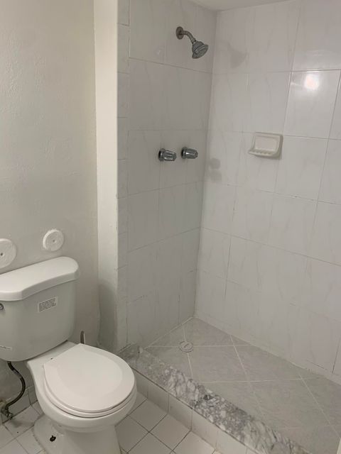 4255 N University Drive 106 Sunrise FL 33351