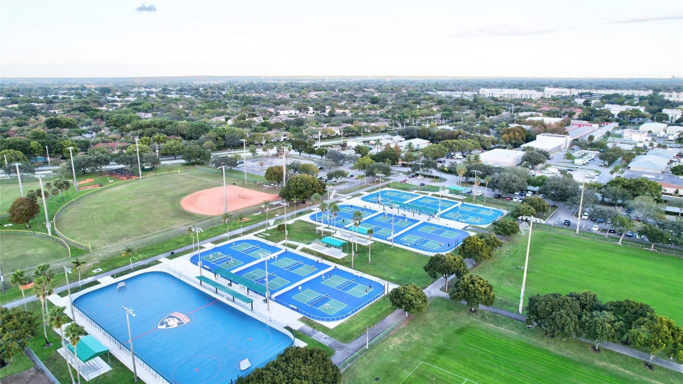 Fairway Cove 80-40 B - Residential