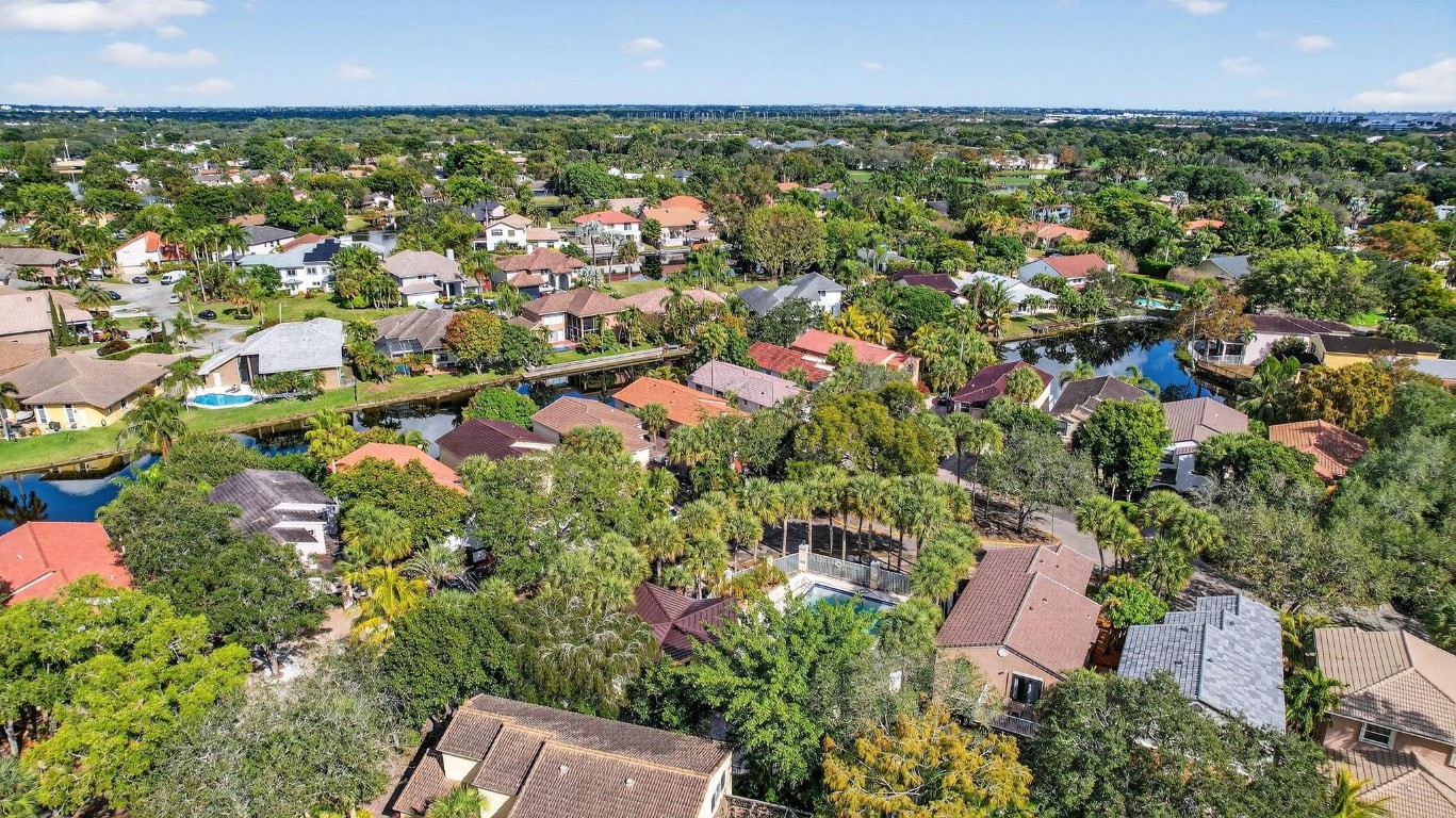 Fairway Cove 80-40 B - Residential